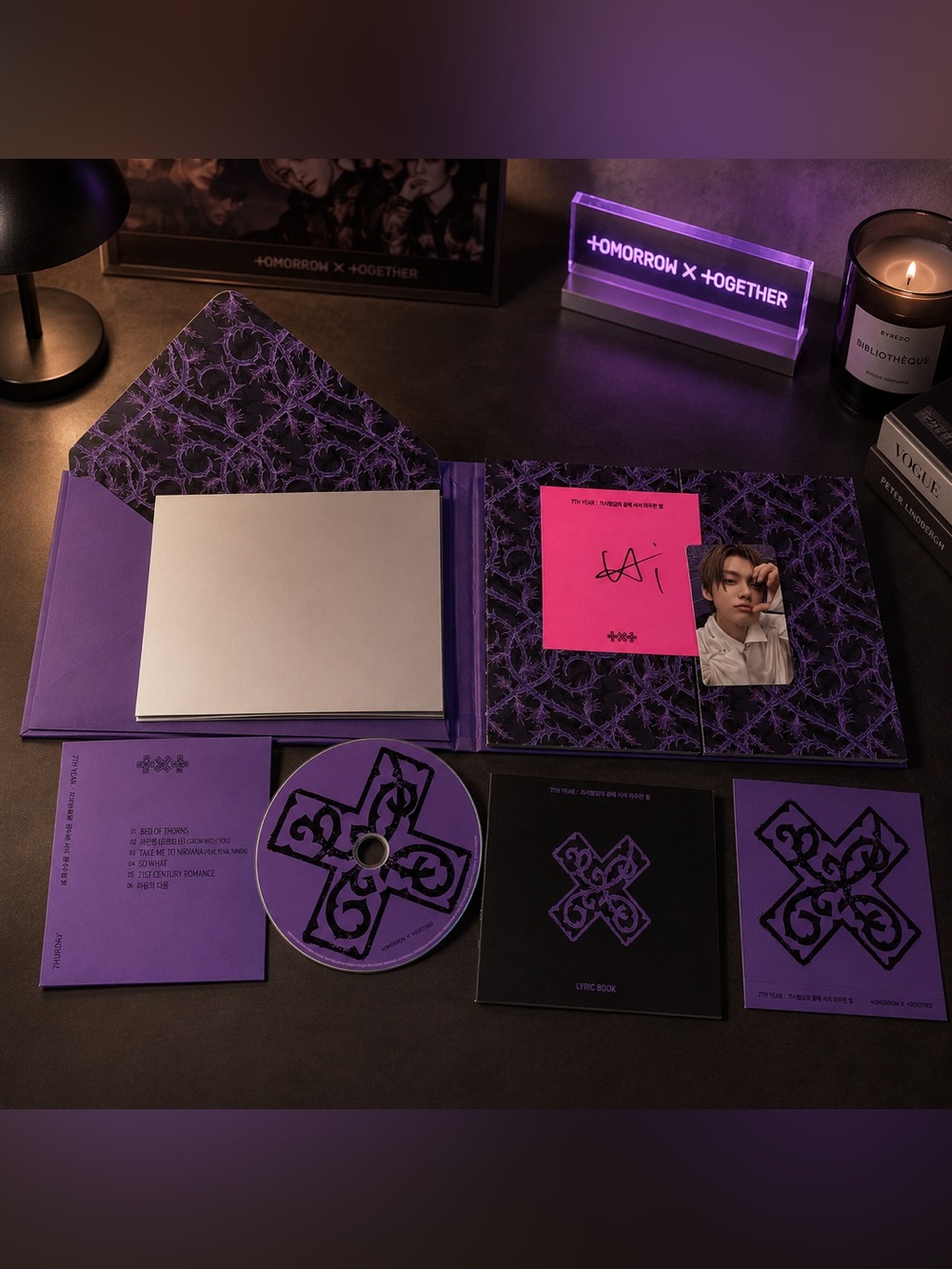 Huening Kai Signed: Tomorrow x Together – 7TH YEAR: A Moment of Stillness